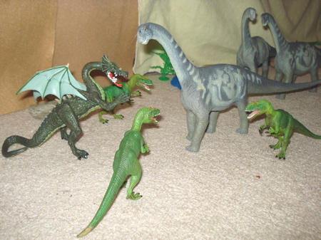 Mega fauna, Dinosaur Toys