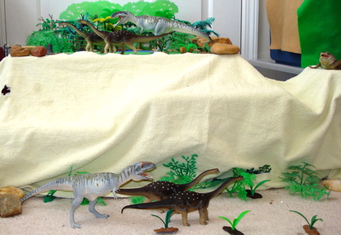 Carnegie, Saltasaurus, Giganotosaurus, Dinosaur Toys