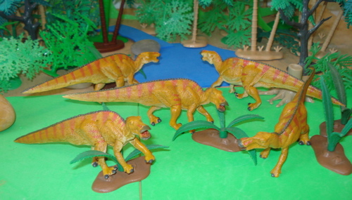 Anatotitan, Dinosaur Toys