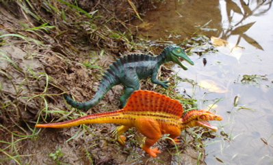 Safari Spinosaurus Suchimimus Dinosaur toys