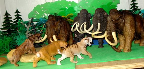 Smilodon, Mammoth, Papo, Carnegie Collection, Dinosaur Toys