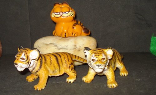 Papo, Garfield, Dinosaur Toys